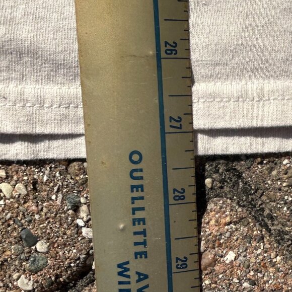 Hooters Country Club T Shirt Sz M - Picture 9 of 9